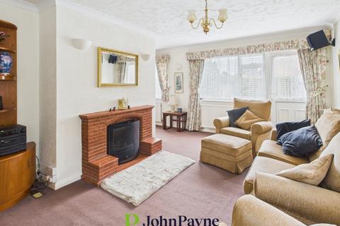 3 bedroom bungalow for sale, Wade Avenue, Styvechale Grange, Coventry, CV3