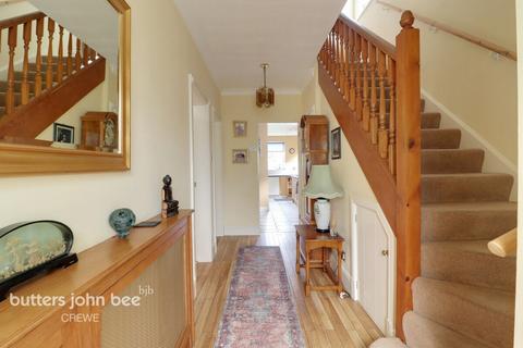 3 bedroom detached house for sale, Crewe Road, Crewe