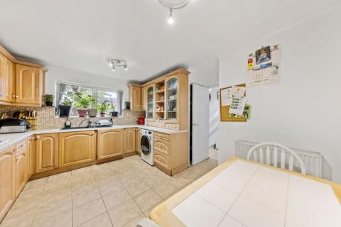 4 bedroom semi-detached house for sale, Cronulla Drive, Great Sankey, WA5