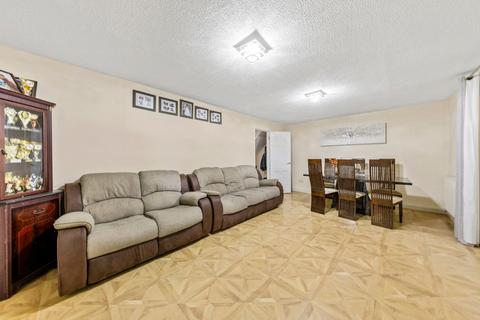 4 bedroom semi-detached house for sale, Cronulla Drive, Great Sankey, WA5