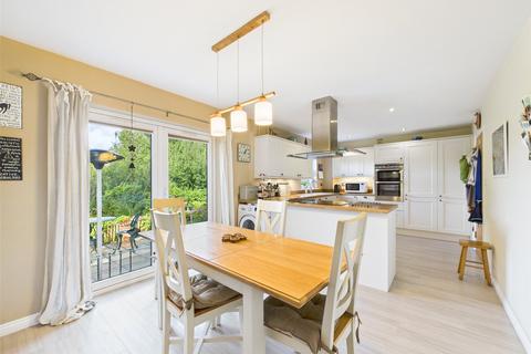 4 bedroom end of terrace house for sale, Haven Close, Christchurch, Dorset, BH23