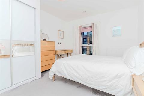 undefined, Rolfe Terrace, Woolwich SE18