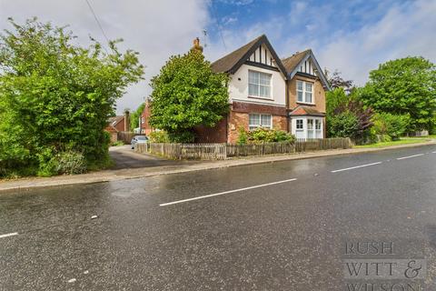 undefined, The Street, Sedlescombe, Battle