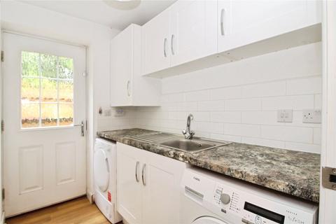 6 Sunloch Close, Burbage, Hinckley, LE10 2TT