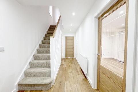 3 bedroom detached house for sale, Leverick Place, Canterbury CT3