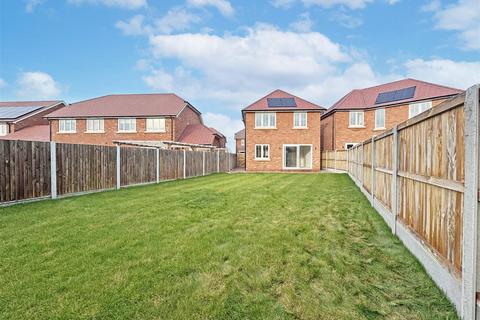 3 bedroom detached house for sale, Leverick Place, Canterbury CT3
