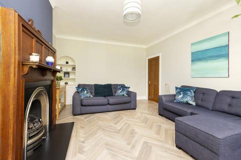 3 bedroom flat for sale, 11 Greenbank Drive, Greenbank, Edinburgh, EH10 5RE