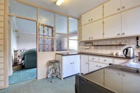 2 bedroom semi-detached bungalow for sale, Rowan Garth, Skidby, Cottingham