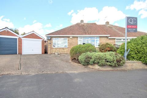 2 bedroom semi-detached bungalow for sale, Rowan Garth, Skidby, Cottingham