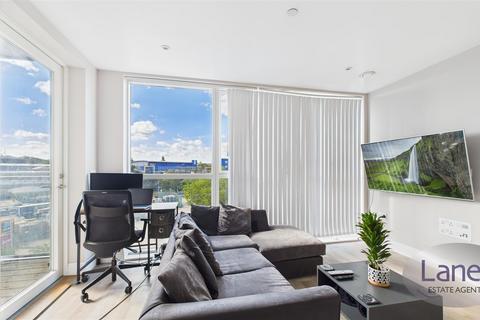 1 bedroom apartment for sale, Popham Court, 6A Station Road, N11