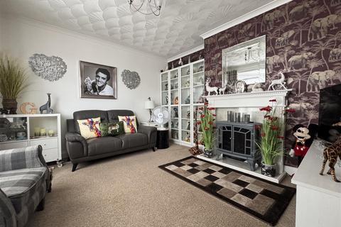 undefined, Penhill Drive, Swindon SN2