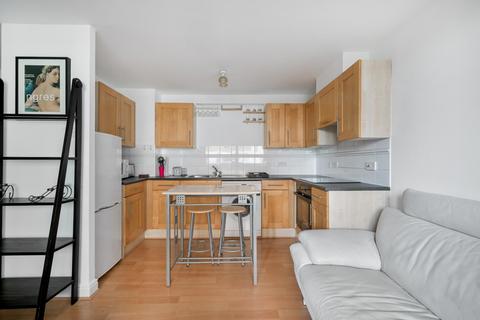 1 bedroom apartment to rent, Inverness Mews, London, E16