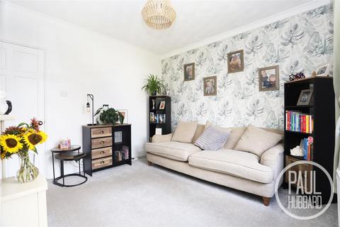 3 bedroom end of terrace house for sale, Beccles Road, Oulton Broad, NR33