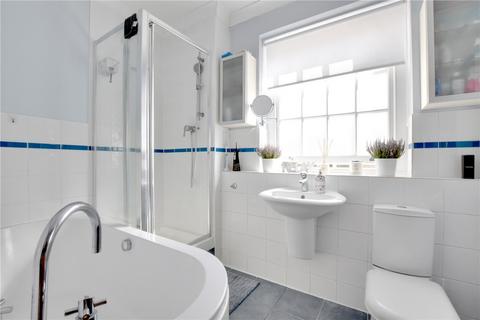 2 Parkside, London, SE3 7QQ