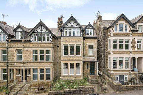 5 bedroom end of terrace house for sale, Harlow Moor Drive, Harrogate, HG2