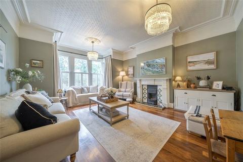 5 bedroom end of terrace house for sale, Harlow Moor Drive, Harrogate, HG2