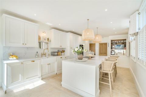 5 bedroom end of terrace house for sale, Harlow Moor Drive, Harrogate, HG2