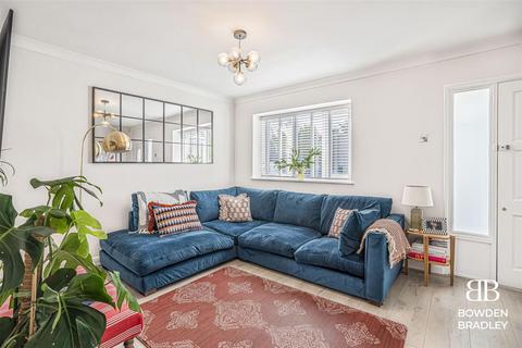 undefined, Burrow Road, Chigwell, IG7