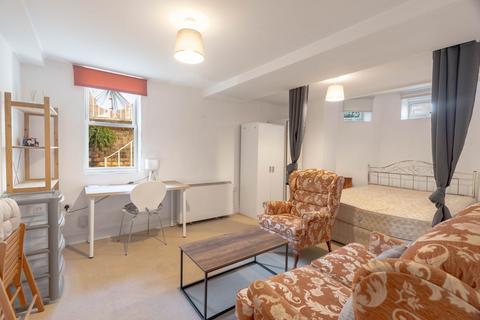 undefined, Tenison Road, Cambridge, CB1