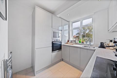 51 Abbott Avenue, London, SW20 8SG