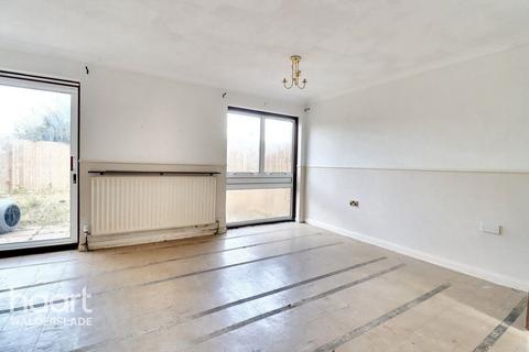 undefined, Knavesacre Court, GILLINGHAM