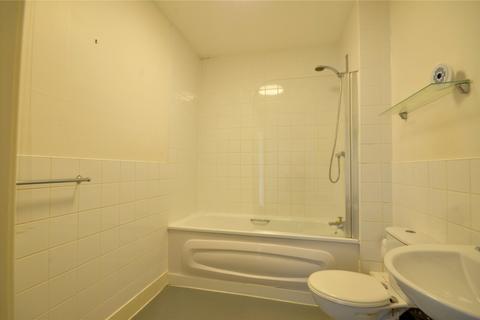 2 bedroom apartment for sale, Orchard Way, East Grinstead, West Sussex, RH19