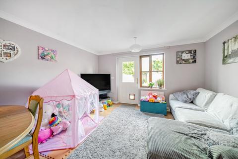 undefined, Sycamore Drive, Ash Vale GU12