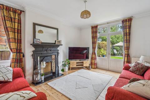 4 bedroom semi-detached house for sale, Kingsfield Road, Oxhey