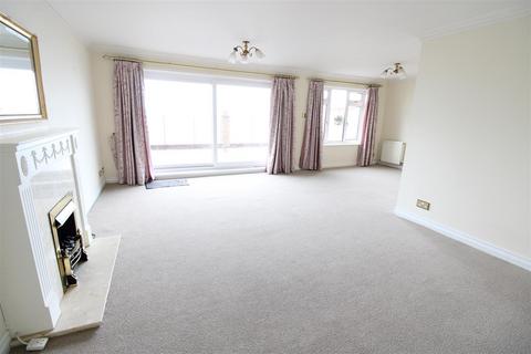 undefined, Queens Road, Cowes PO31