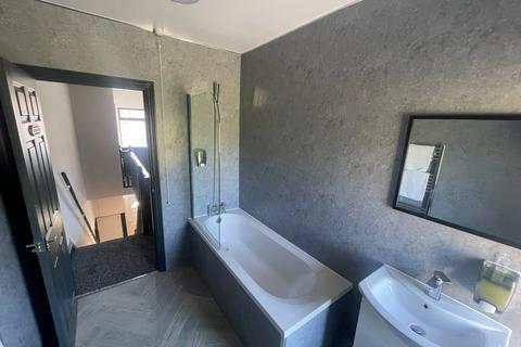undefined, North Road West - Air BnB, , Wingate