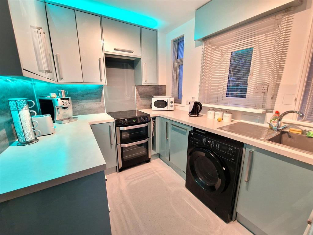 Kitchen.jpg