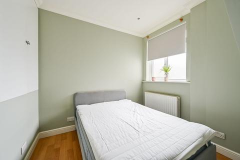 Wightman Road, Harringay, London, N4