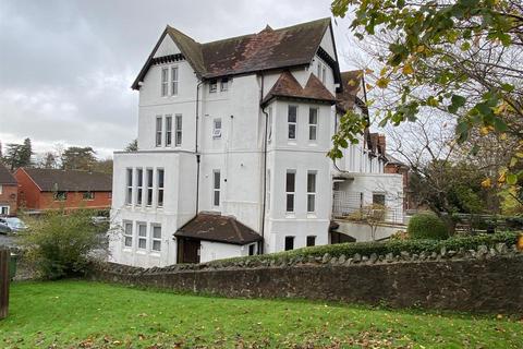 2 bedroom apartment for sale, Worcester Road, Malvern