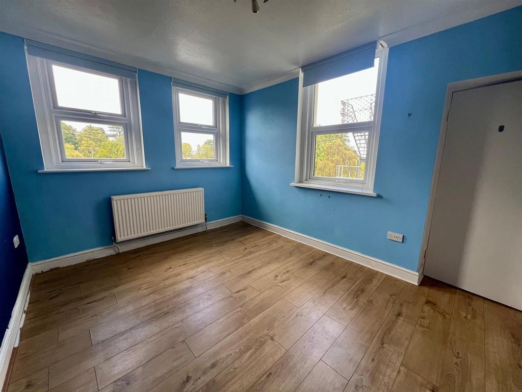 Bedroom One.jpg