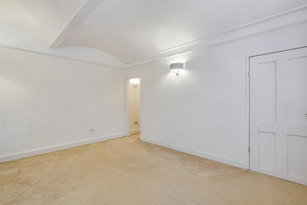 Bedroom 2 2.jpeg