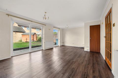 3 bedroom semi-detached house for sale, Avocet Crescent, Sandhurst GU47