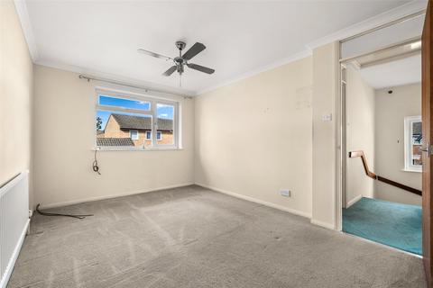3 bedroom semi-detached house for sale, Avocet Crescent, Sandhurst GU47