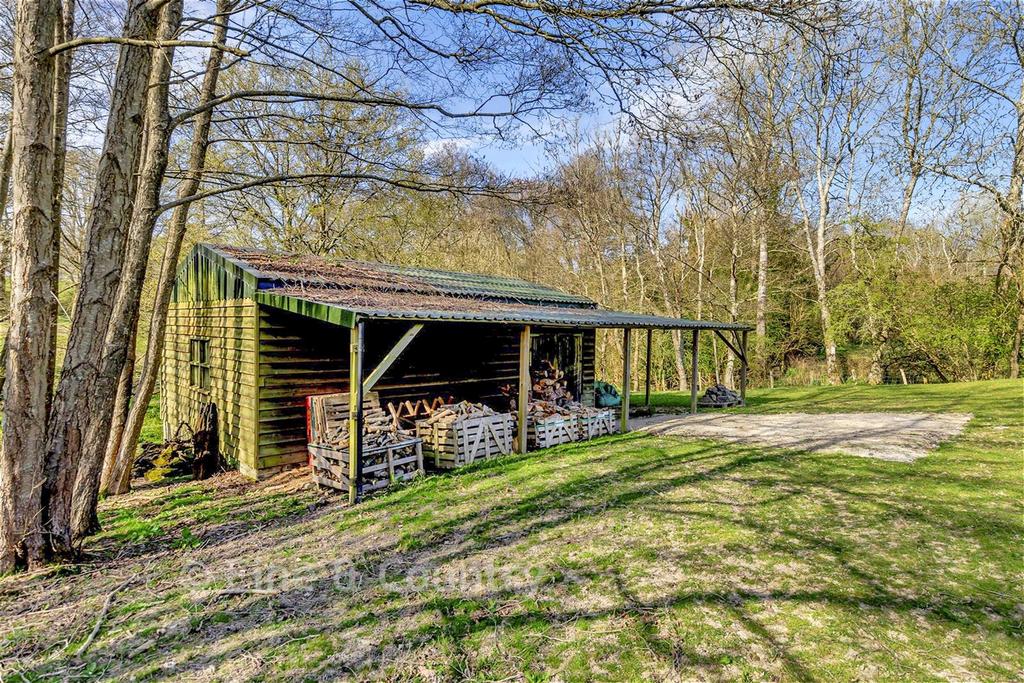 Outbuilding