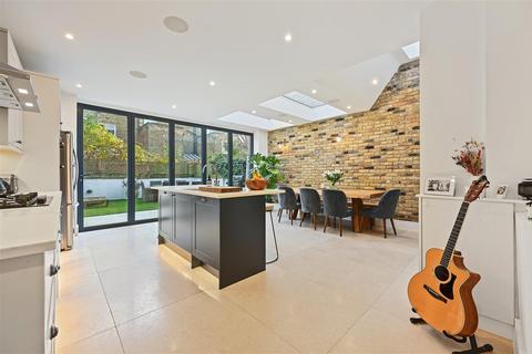 undefined, Godolphin Road, London W12