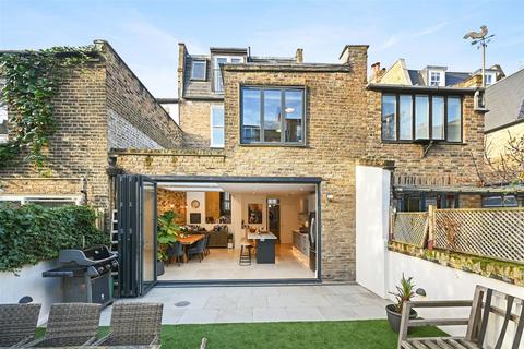 undefined, Godolphin Road, London W12