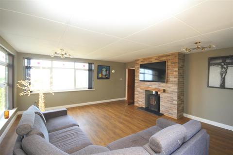 undefined, Minffordd Road, Llanddulas