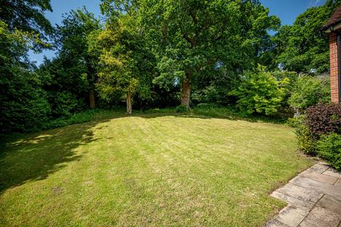 5 bedroom detached house for sale, Southampton Road, Alderbury, Salisbury, Wiltshire