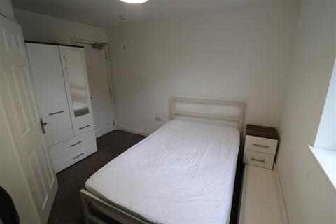 1 bedroom in a house share to rent, Oxford Street, Coventry