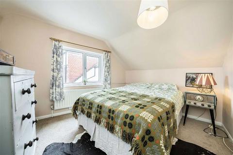2 bedroom maisonette for sale, Railton Road, London SE24