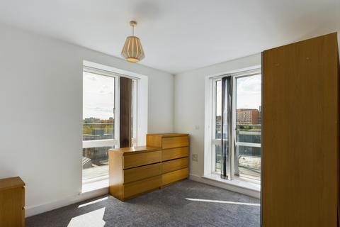 2 bedroom flat to rent, Essex Street, Birmingham B5