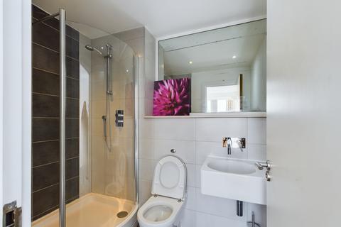 2 bedroom flat to rent, Essex Street, Birmingham B5