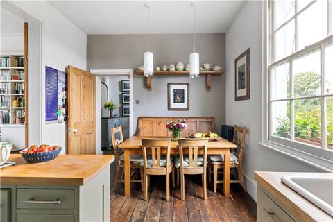 3 bedroom apartment for sale, Groveway, London, SW9
