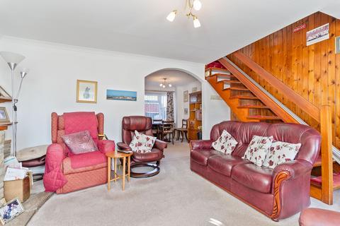 3 bedroom semi-detached house for sale, Greenhill Road, Sebastopol, NP4