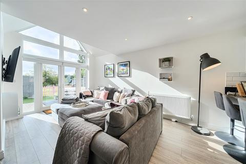 2 bedroom detached bungalow for sale, Grafton Lane, Grafton