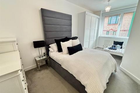 undefined, 4A Victoria Avenue, Camberley GU15